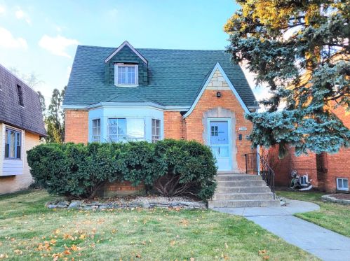 6144 Odell Ave, Chicago, IL 60631-1907