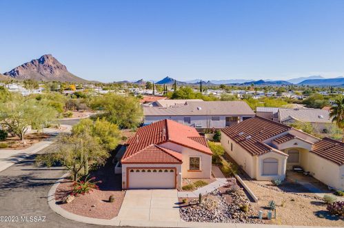 2651 Falcon View Dr, Tucson AZ  85713-4383 exterior