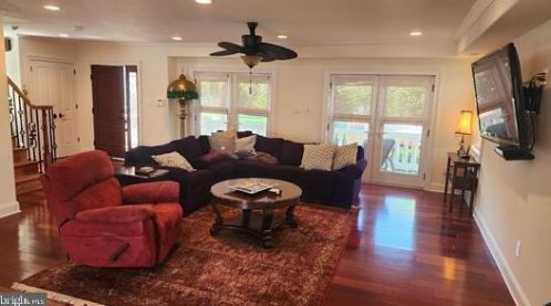 211 Iroquois Ave, Atlantic City NJ  08402-1739 exterior