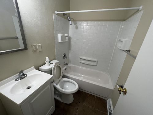 6818 Clovernook St, Milwaukee WI 53223-5754 exterior