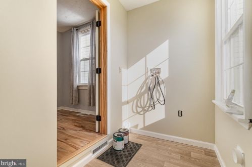 309 Walnut St, Hanover PA  17331-2537 exterior