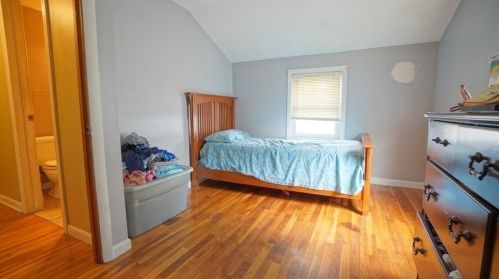 77 Humbert, Springfield MA 01109-2229 exterior