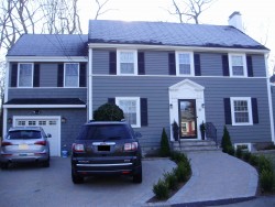 31 Buswell Park, Newton, MA 02458-2304