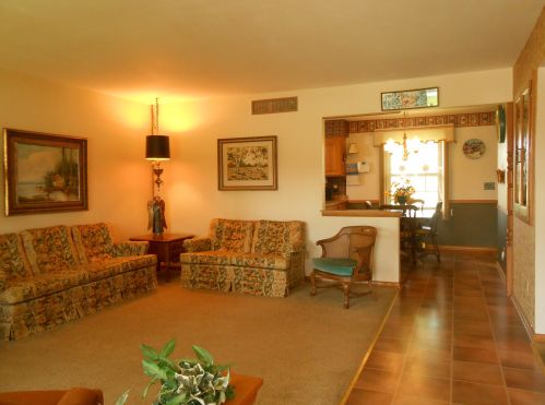 3720 Massachusetts Ave, Milwaukee, WI 53220-1712