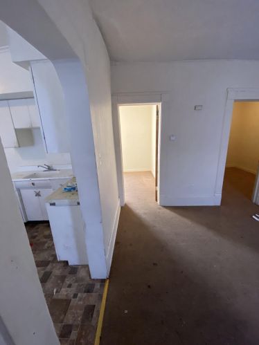 1312 35th St, Milwaukee, WI 53215-1436