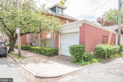 146 Clay St, Lancaster, PA 17602-2053