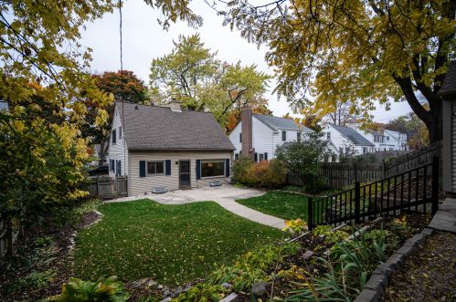 2944 90th St, Milwaukee WI  53222-4613 exterior