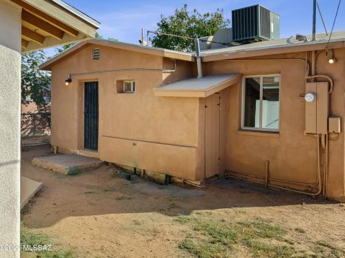 132 Aviation Dr, Tucson AZ  85714-2712 exterior