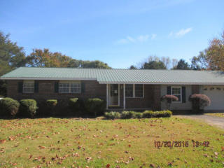 111 Orchard Grass Ln, Chickamauga, GA 30707-3623