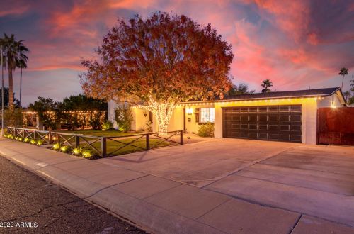 11605 37 Pl, Phoenix AZ 85050-2699 exterior