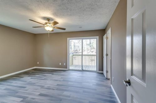 1150 Mitchell Crossing Dr, Atlanta GA  30331-7366 exterior