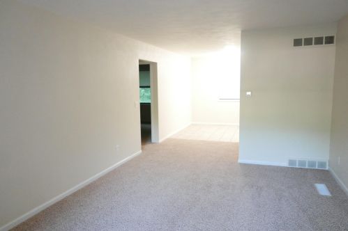 1430 Huntington Ave, Kalamazoo MI  49048-1110 exterior