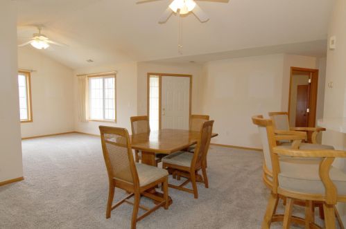 228 Emerson Ave, Saint Paul MN 55118-2131 exterior