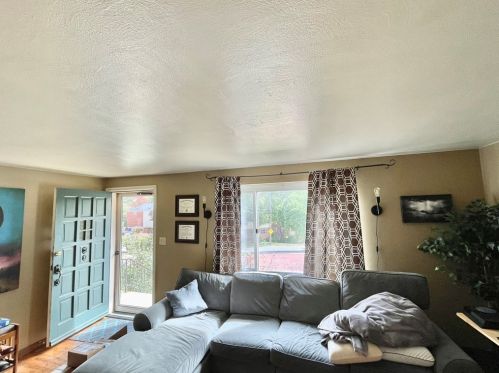 664 Crystal Dr, Pittsburgh PA 15228-2567 exterior