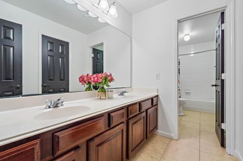 11410 Connie Ln, Montgomery TX 77316-5430 exterior