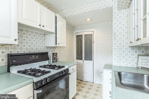 2264 Friendship St, Philadelphia PA 19149-1520 exterior