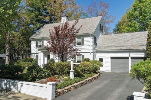 271 Greenwood St, Newton, MA 02459-3056