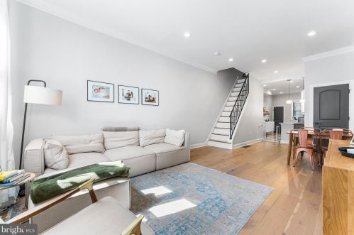 2520 Cedar St, Philadelphia PA  19125-3118 exterior