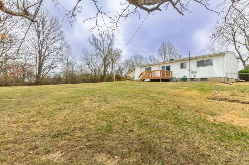 9401 Ln Jolla Dr, Saint Louis MO 63132-2119 exterior