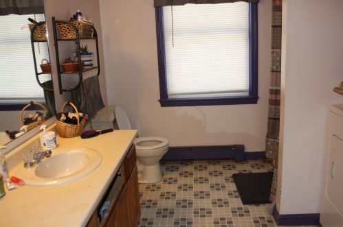 79 Currier Rd, Concord NH 03301-7905 exterior