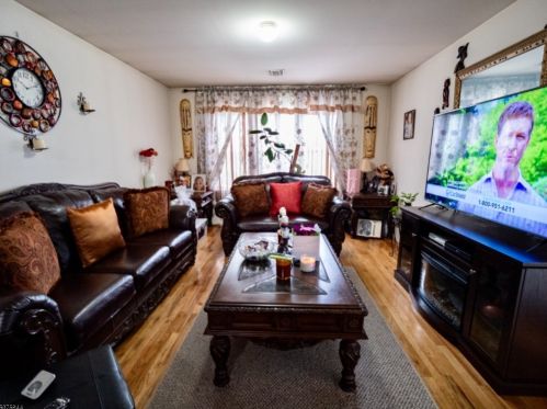 290 Hunterdon St, Newark NJ 07103-2505 exterior