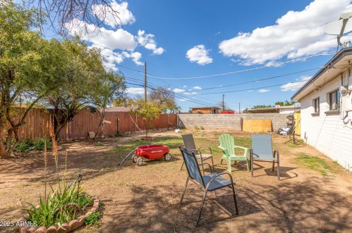 4246 30 Dr, Phoenix AZ 85009-5071 exterior