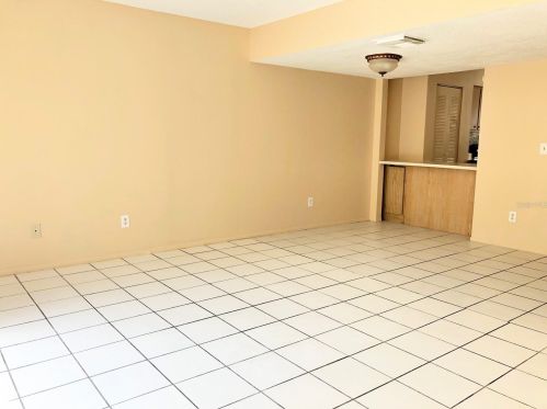 12112 Napiers Cir, Orlando FL  32826-2401 exterior