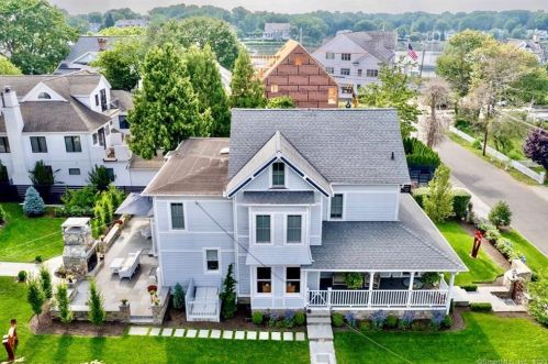 6 Crockett St, Norwalk CT 06853-1611 exterior