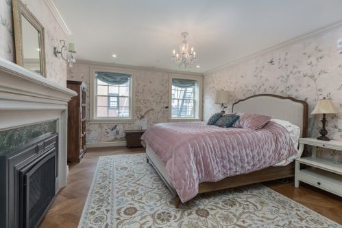 11 Chestnut St, Boston MA exterior