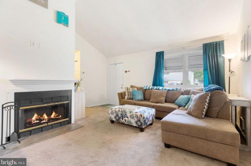 1 Ferris Ct, New Castle DE  19720-5169 exterior