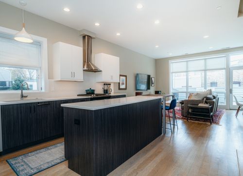 2810 Walton St, Chicago IL 60622-4450 exterior