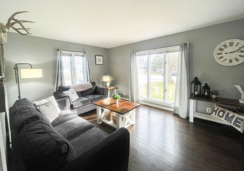 3671 Cheyenne Dr, Wyoming, MI