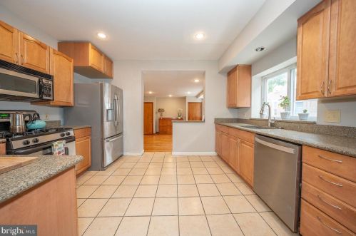 1309 Dickinson St, Philadelphia PA 19147-6221 exterior