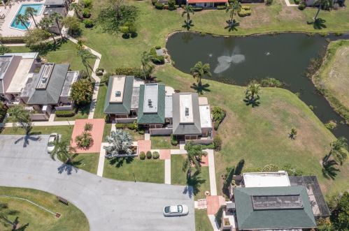 3327 La Prado Ct, Fort Pierce FL  34952-6111 exterior