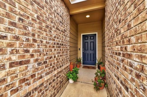 9300 China Rose Dr, Austin TX  78724-7258 exterior