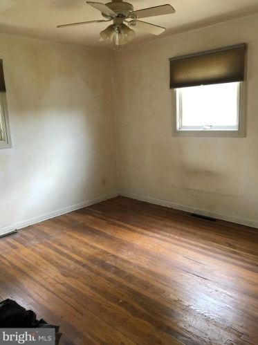 300 Cressmont Ave, Blenheim NJ 08012-3840 exterior