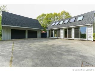 13 Pratt Rd, Killingly, CT 06241-1733