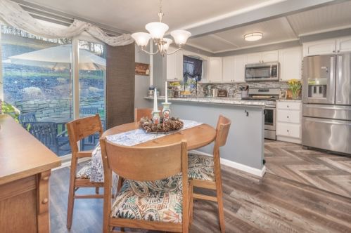 5160 Curry Rd, Pittsburgh PA 15236-2541 exterior