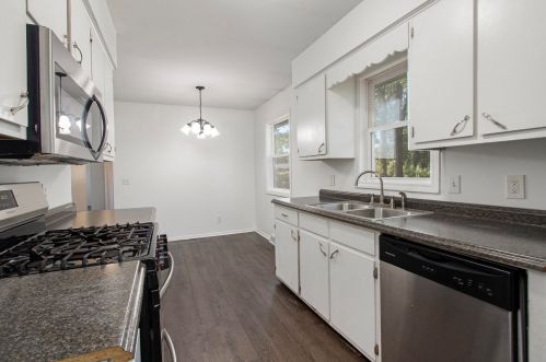 151 Brooks Rd, Meskegon MI 49442-6503 exterior