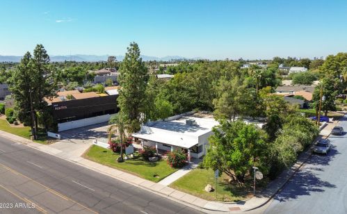 4202 44th St, Phoenix, AZ 85018-4219
