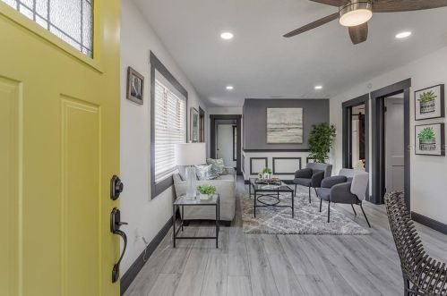 8109 Fielding Ave, Tampa FL  33604-2911 exterior