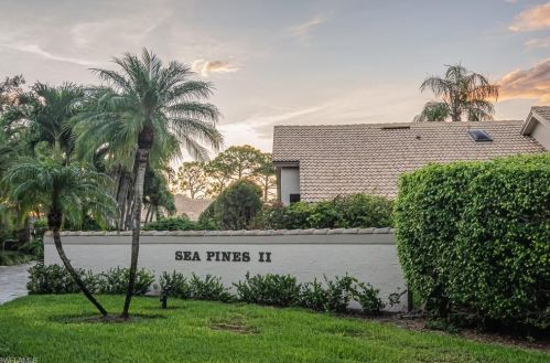 15197 Majorca Bay Dr, Naples FL 34110-8006 exterior