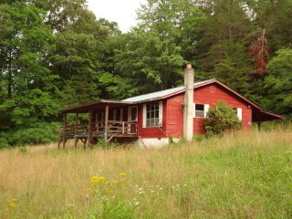 631 Fox Hollow Cir, Otto, NC 28763-8104