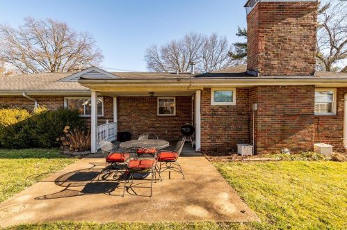 9305 Litzsinger Rd, Saint Louis MO 63144-2157 exterior