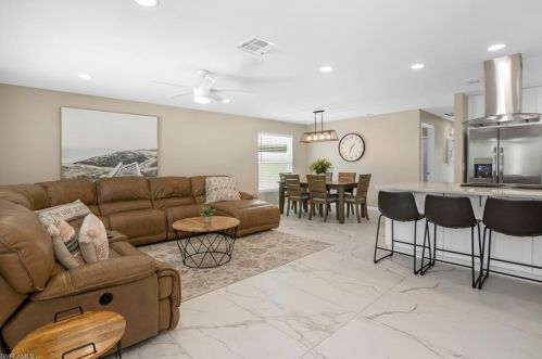 760 100 Ave, Naples FL 34108-2240 exterior