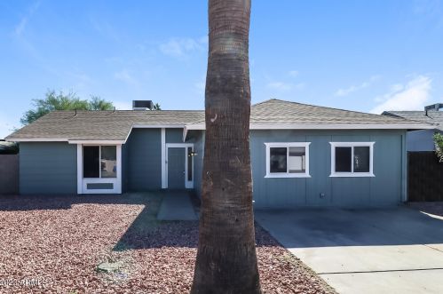 7527 Elm St, Phoenix AZ  85033-1202 exterior