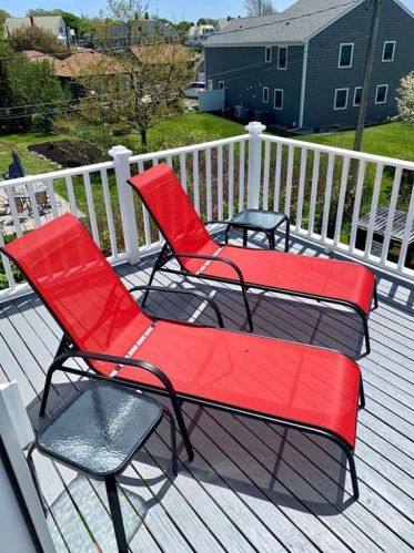 31 Briarwood Ave, Middletown RI 02842-5805 exterior