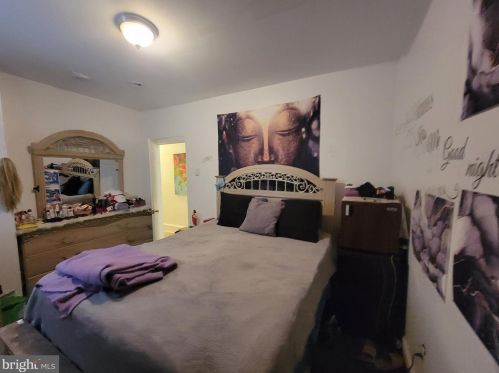 3535 8th St, Philadelphia PA 19140-4418 exterior