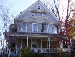 128 Grasmere St, Newton, MA 02458-2235