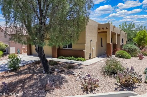 2977 Desert Glory Dr, Tucson, AZ 85745-2280